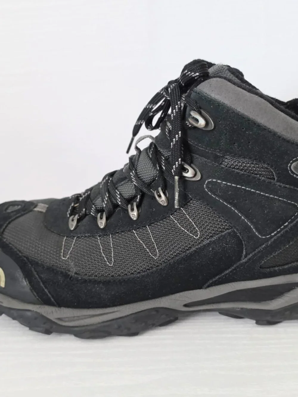 Vintage Men's The North Face Hiking Boots Waterproof/PrimaLoft Size 12
